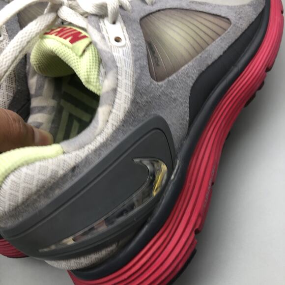NIKE Lunar Eclipse Flywire Womens Athletic Shoes Grey/Pink 408580-100 Size 8.5 - Picture 5 of 16